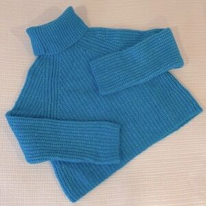 NWOT ZARA CROPPED TURTLENECK SWEATER BLUE size: s